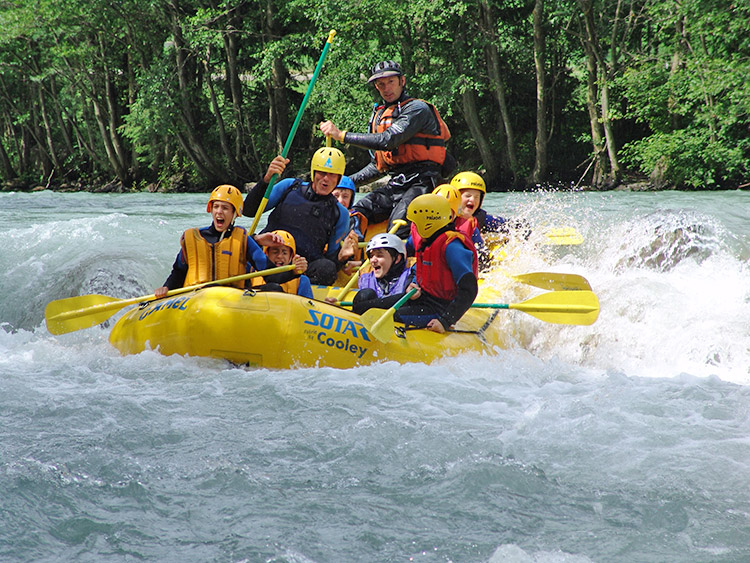 Rafting tours on the Eisack