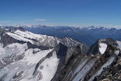 Mountain landscapes surrounding Pfitsch